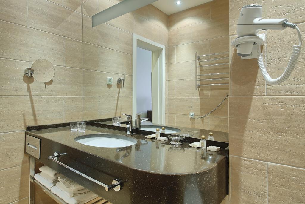 Sanatory Mashuk Aqua-Term Hotel Pyatigorsk Ruang foto